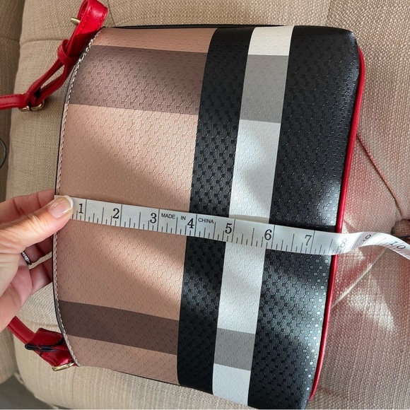 VEGAN Multicolor Block  Crossbody Handbag Peta Approved - Picture 8 of 9